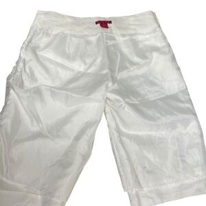 SUNNY‎ Leigh size 6 linen Bermuda shorts.